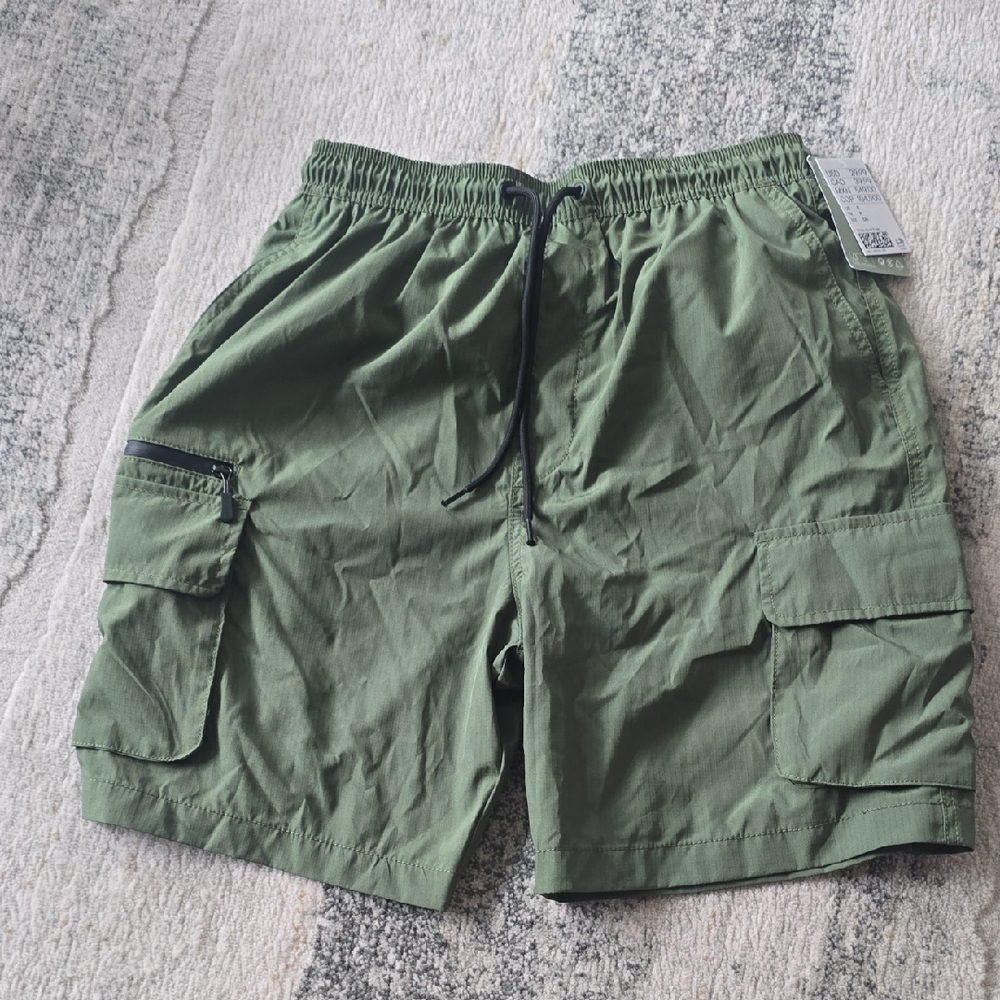 H&M Olive Cargo Shorts for Men